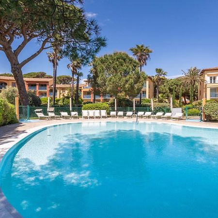 Residence Pierre & Vacances La Pinede Hyeres Bagian luar foto