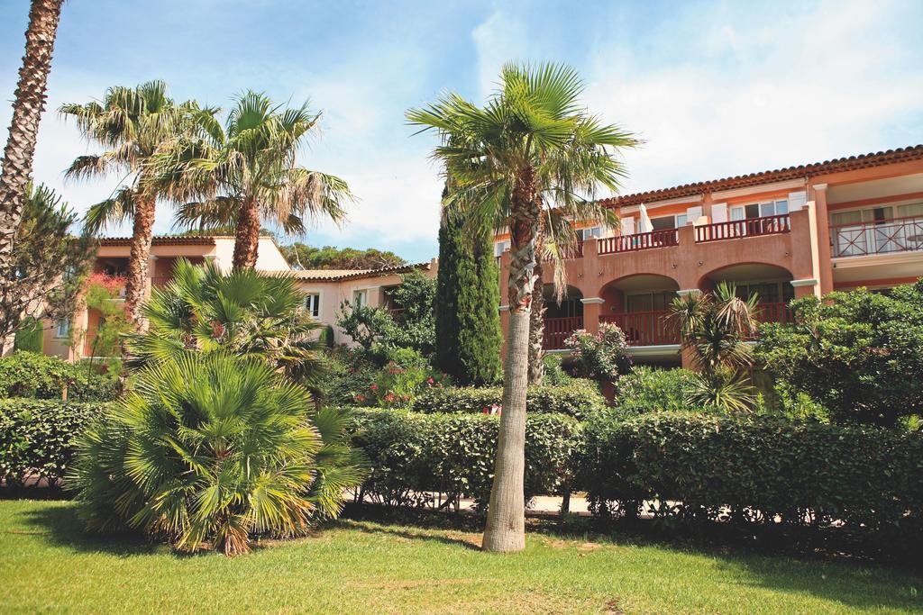 Residence Pierre & Vacances La Pinede Hyeres Bagian luar foto